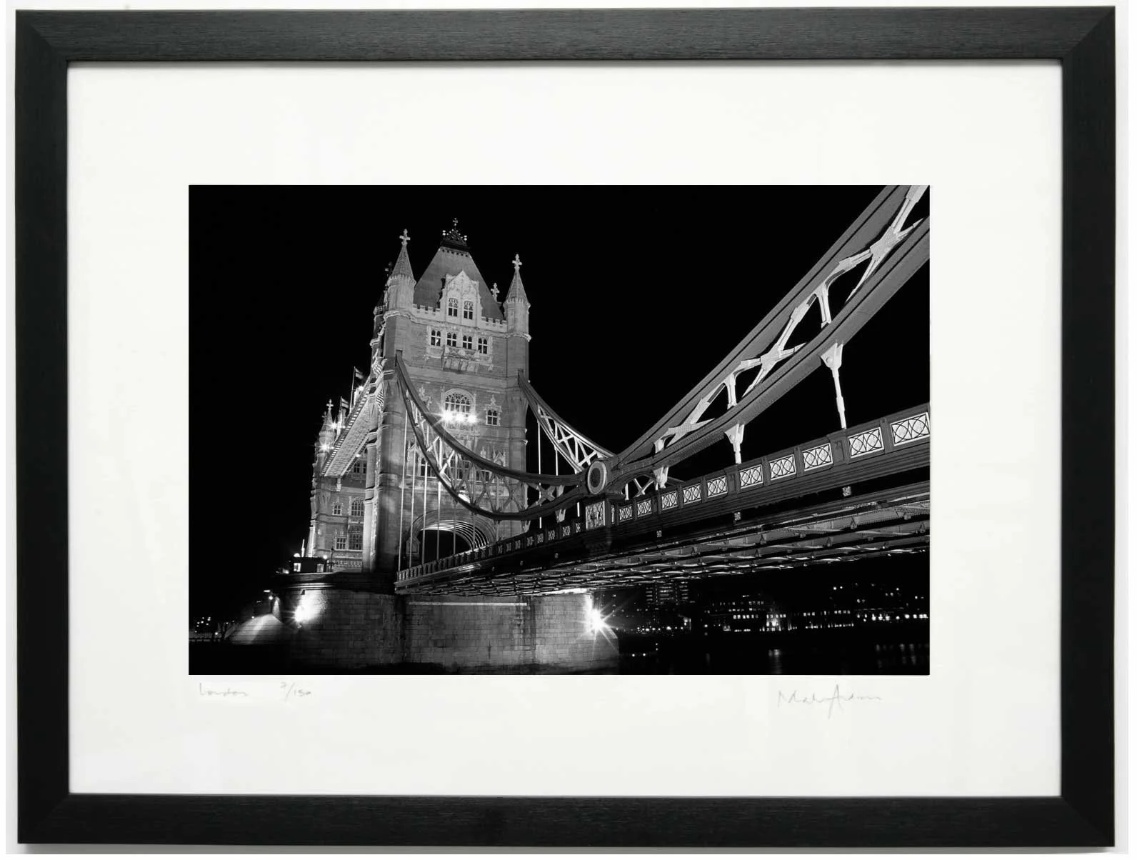 Black and white prints of London