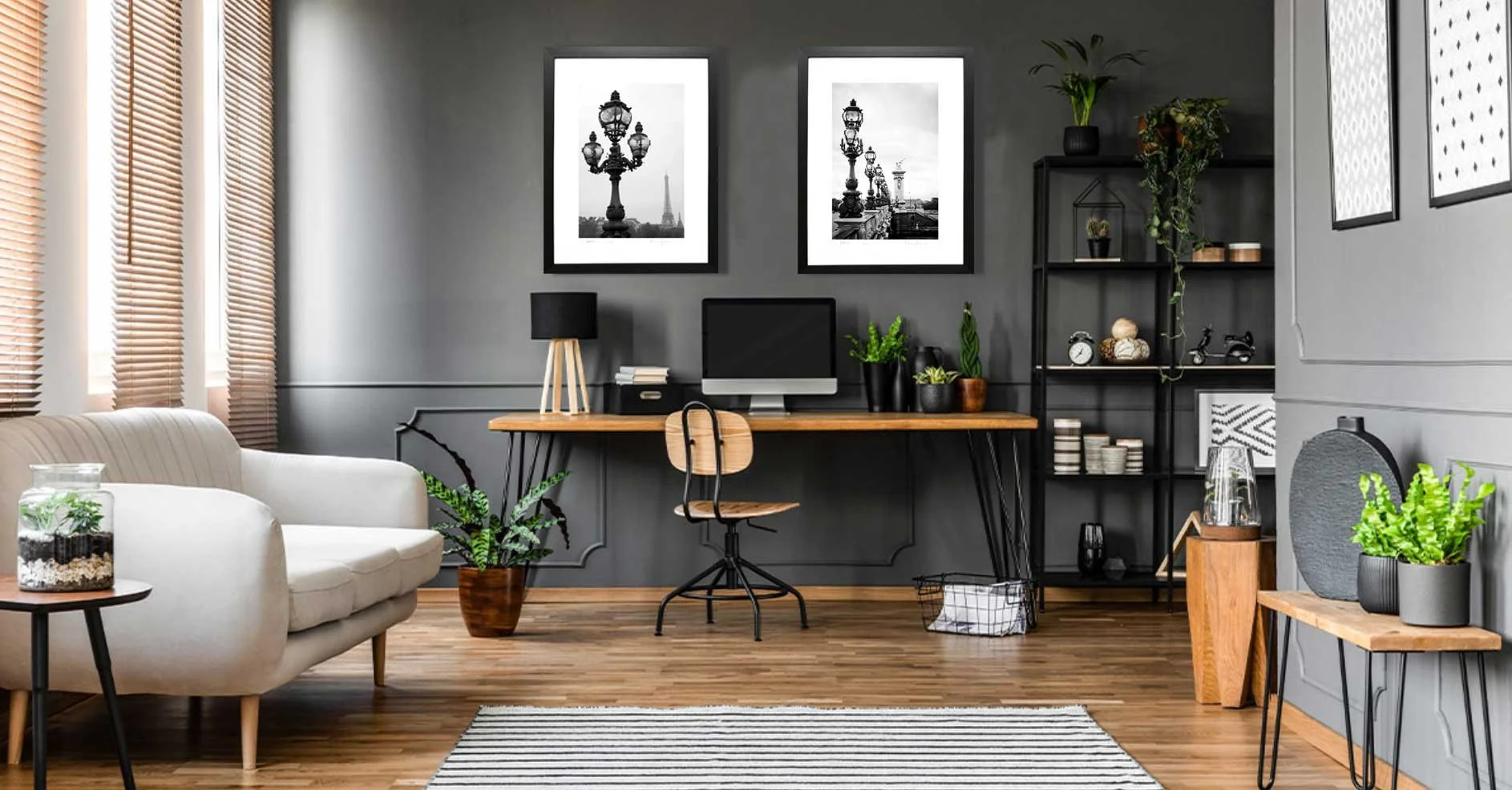 Set of prints of Paris in an office. For offices, homes and gifts.