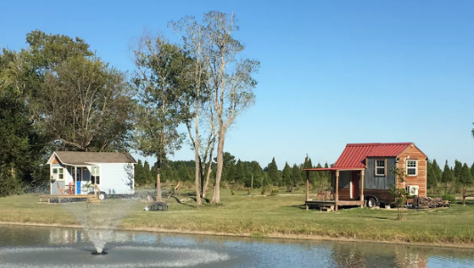 2 tiny houses.png