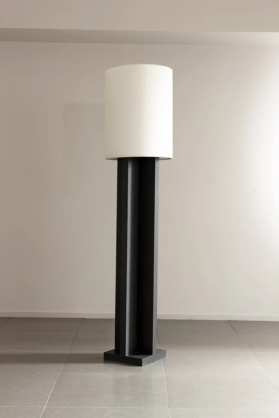 BIG CROSS STANDING LAMP.jpg