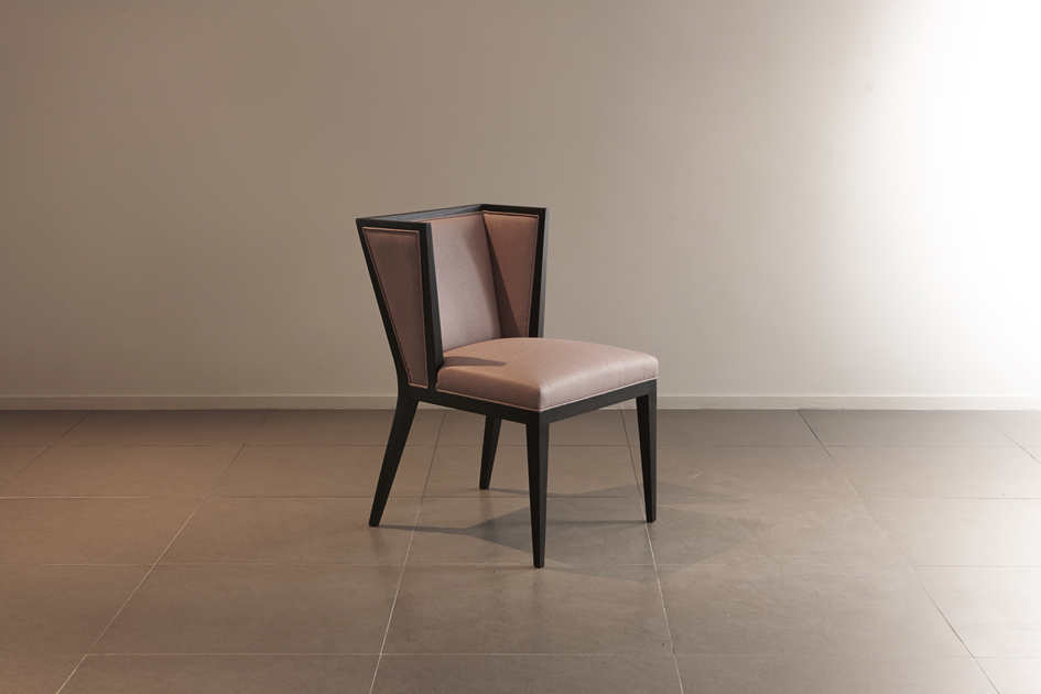 ANGLE CHAIR MK II:2 4.jpg