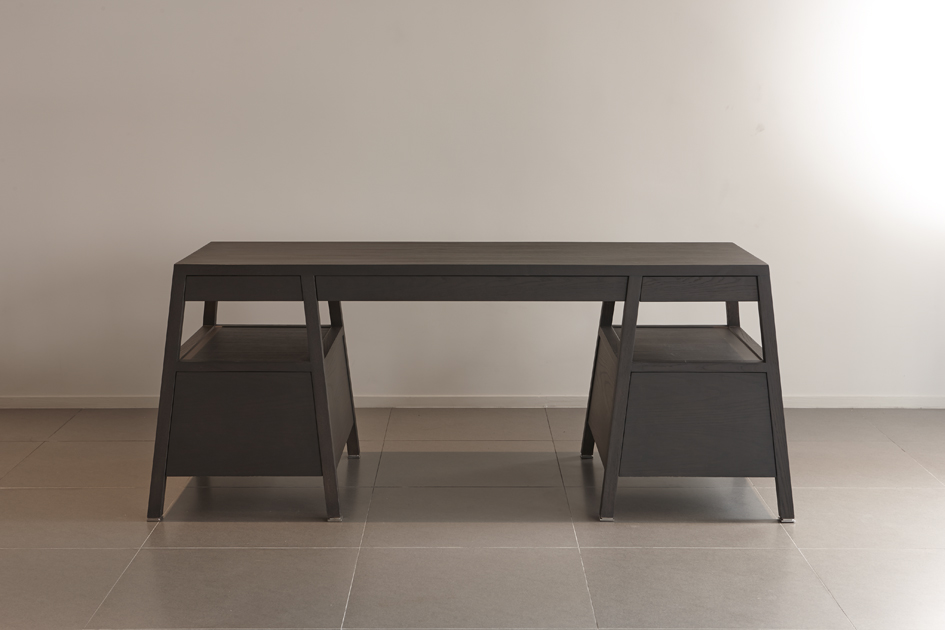 MOUNTAIN WORKING TABLE 1.jpg
