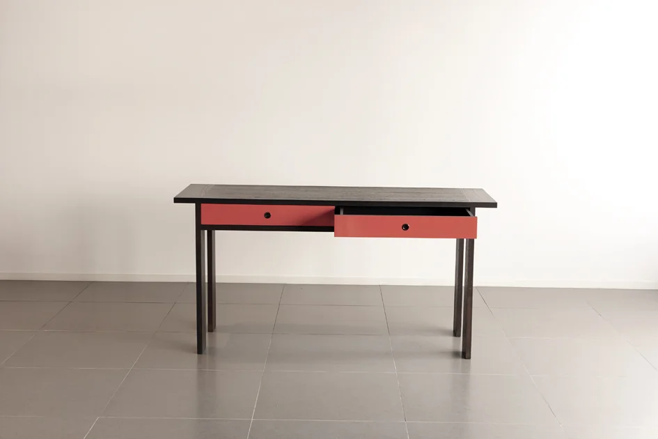 RED FACE TABLE 2.jpg