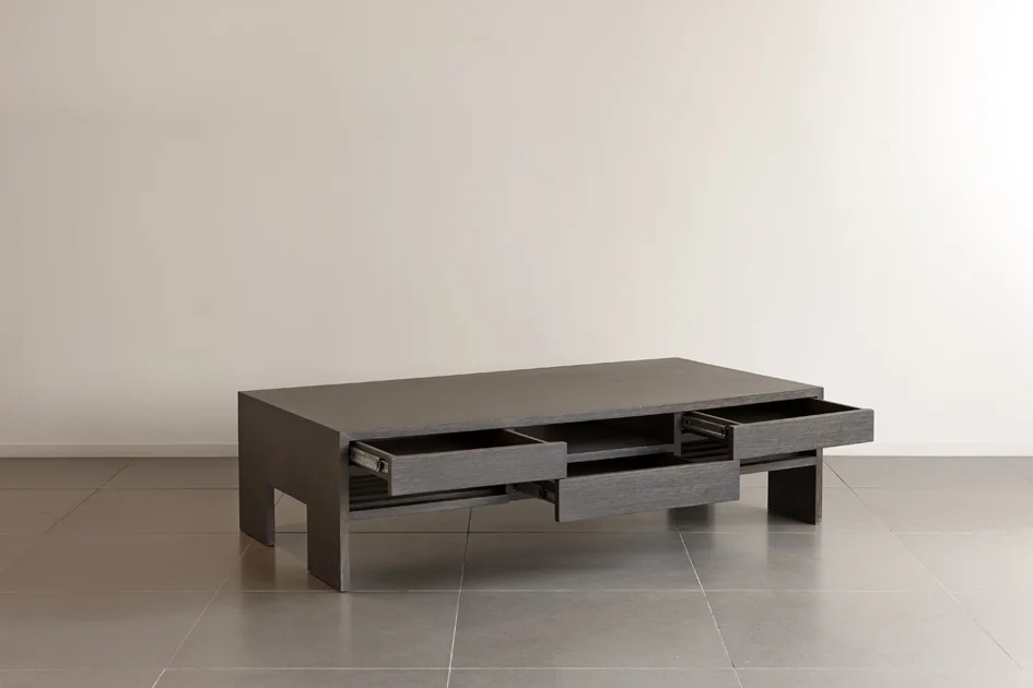 CHESS TABLE 2.jpg