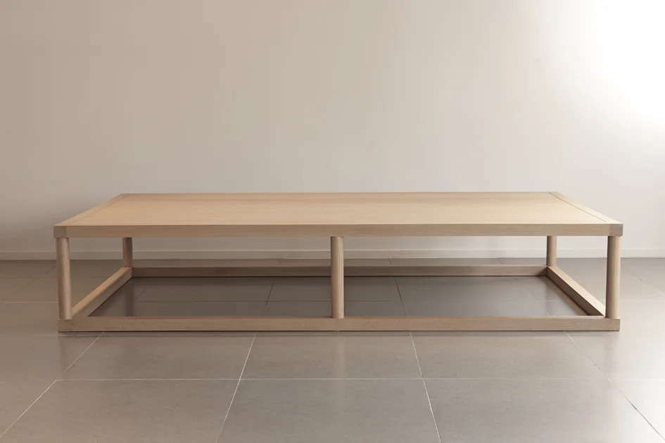 RL TABLE 1.jpg