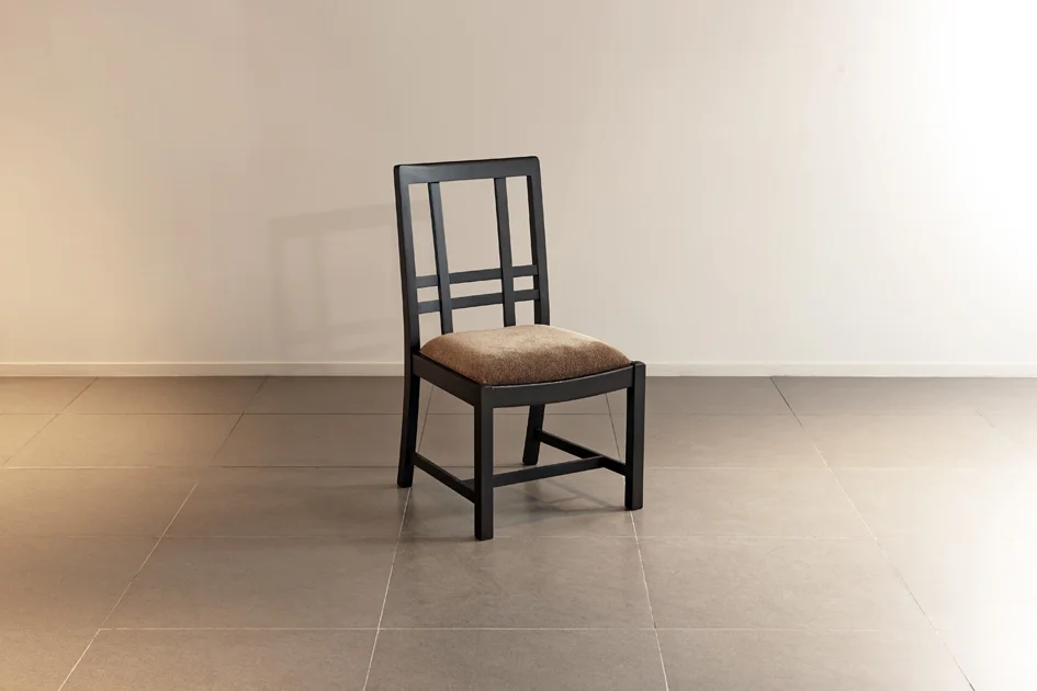 H CHAIR 2.jpg