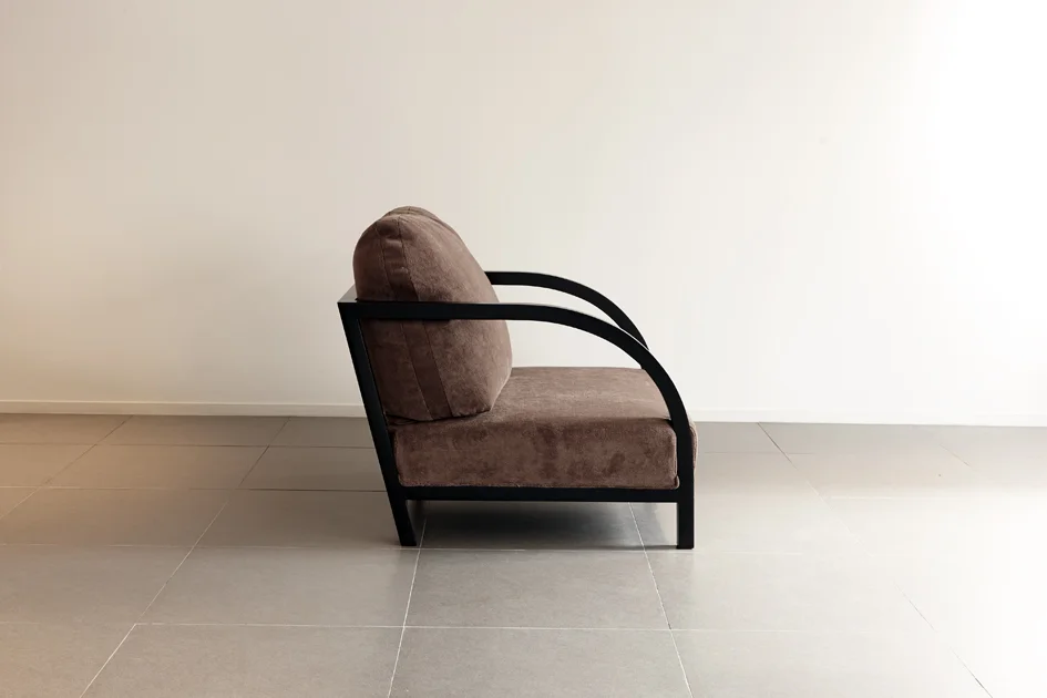 BIG CURVE ARMCHAIR 12.jpg