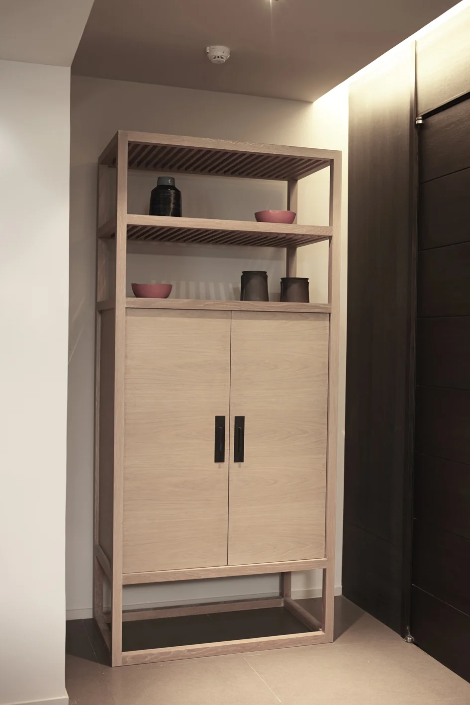 BOX HIGH CABINET 1.jpg