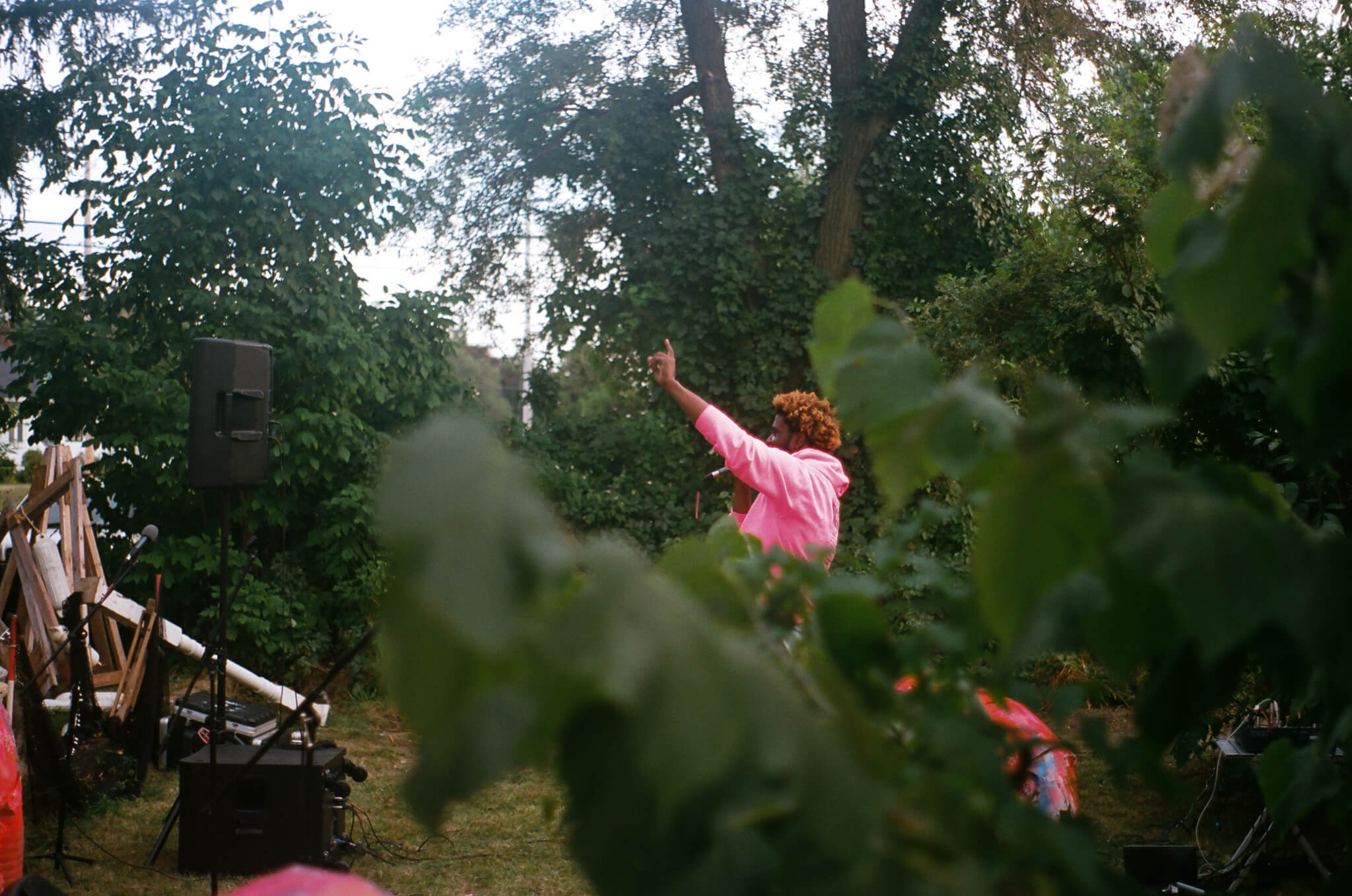 HEYZEUS performs on the Shipwreck Stage built by Lauren Steinhofer .