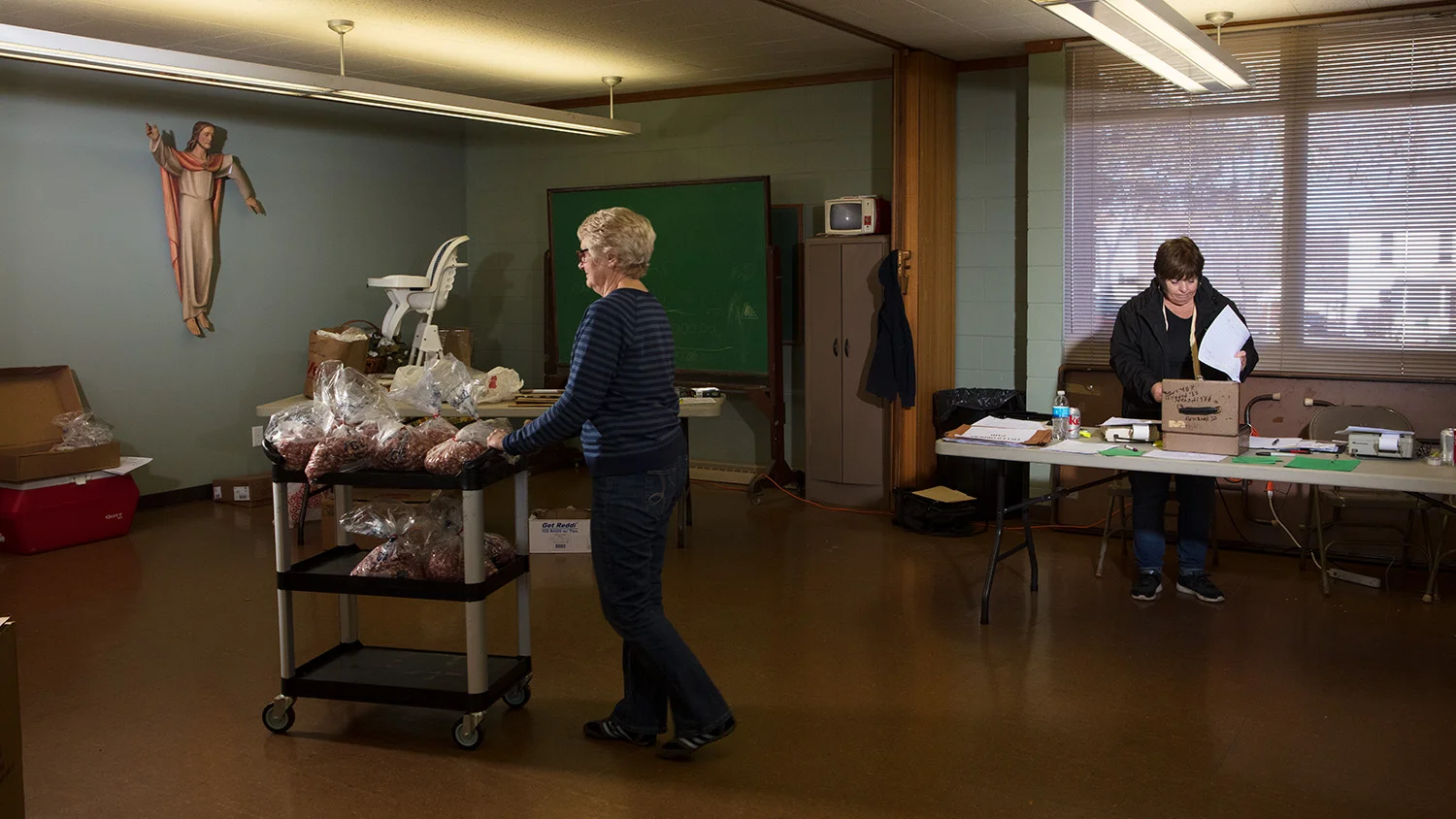 Saint Patrick’s Church Community Sausage-Making Fundraiser. 2018 (3 of 5)