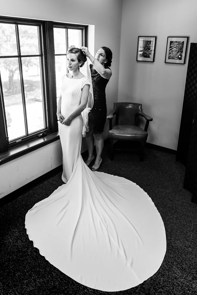 Columbus Wedding photographer engagement pictures-23.jpg