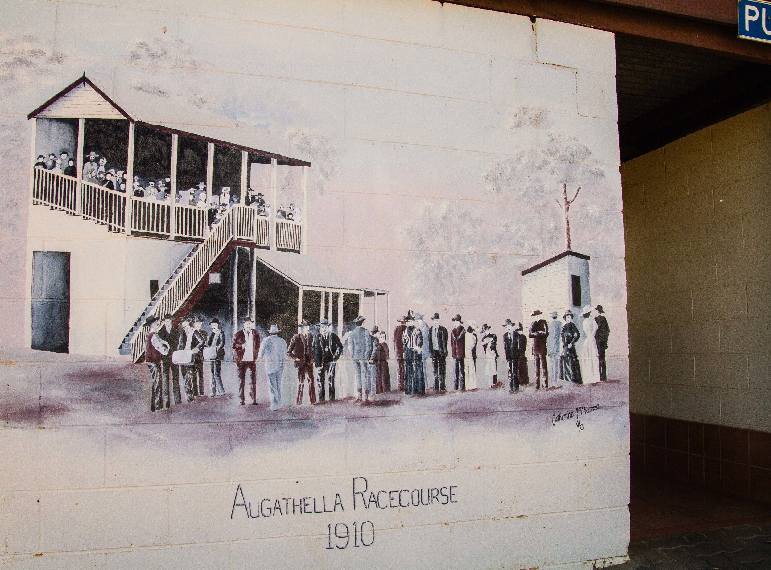 Auguthella-15.jpg