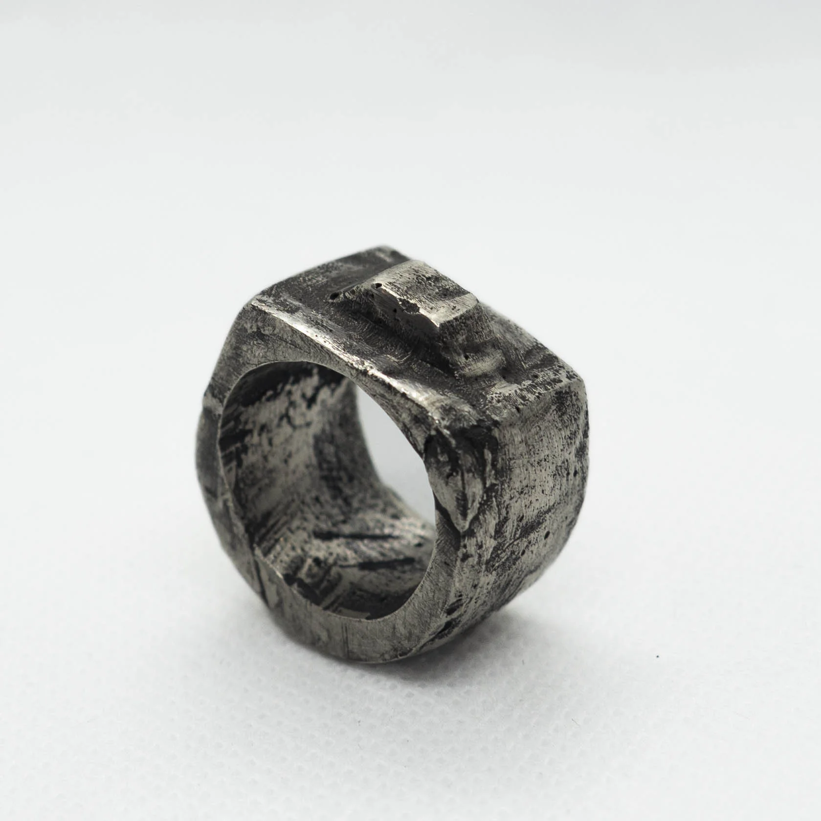 TOR SILVER MEDIUM RING
