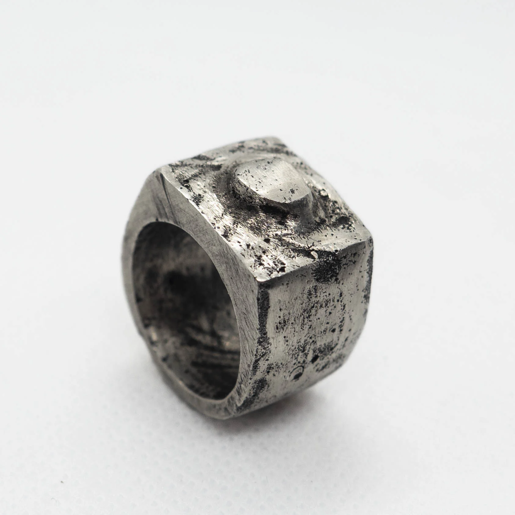 WORN SILVER MEDIUM RING
