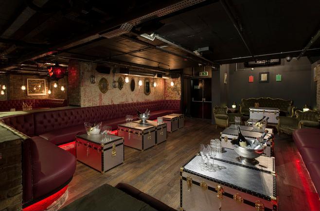 The high-end design of the venue made it a fitting location to invite industry guests 