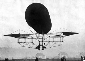Etienne Oehmichen's experimental helicopter.jpg