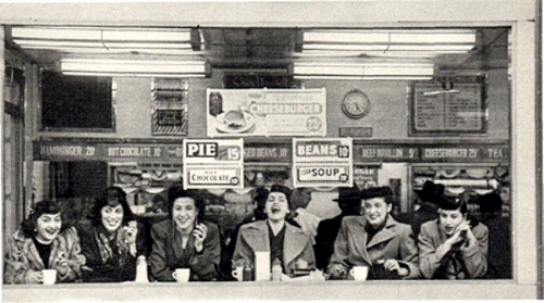 Vintage photo - ladies in diner