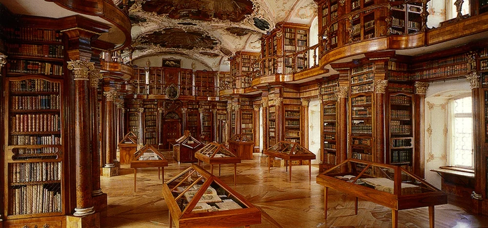 Abbey Library of St Gallen (photo credit: Stibiwiki, Wikipedia user)