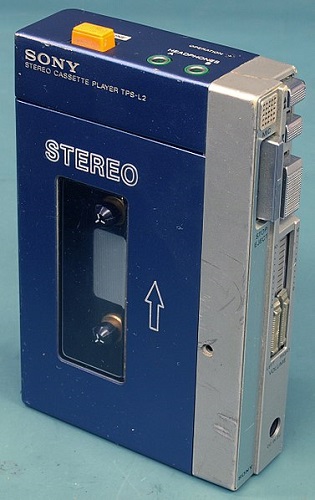 Sony Walkman (Wikipedia - ‘Binarysequence’)
