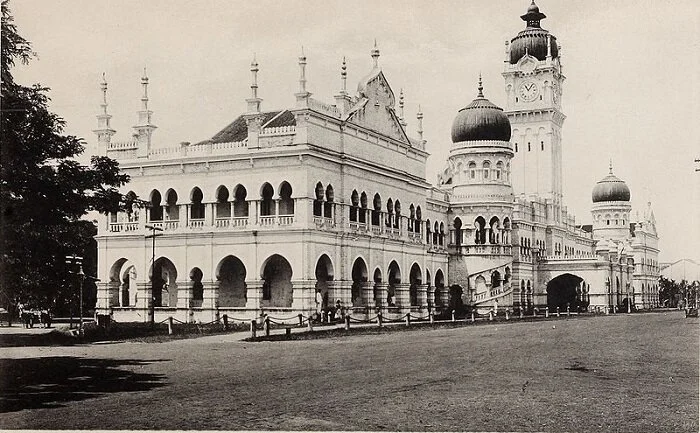 Sultan Abdul Samad building in 1902 when it was known as ‘Government Offices’ (Wikipedia)
