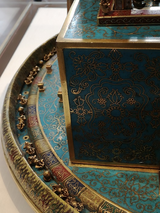 Cloisonné mandala - detail