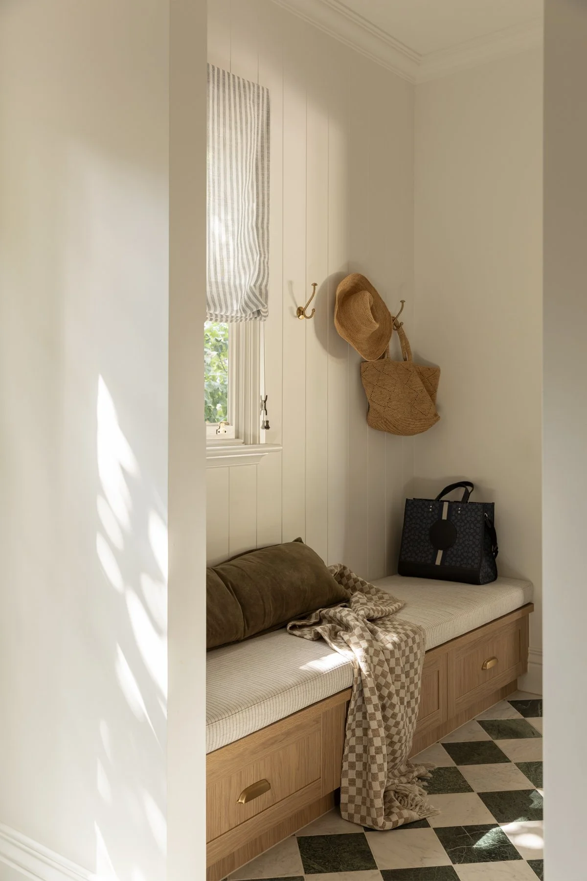 StudioSeven_Mornington15057_Gemmola_LR.jpg