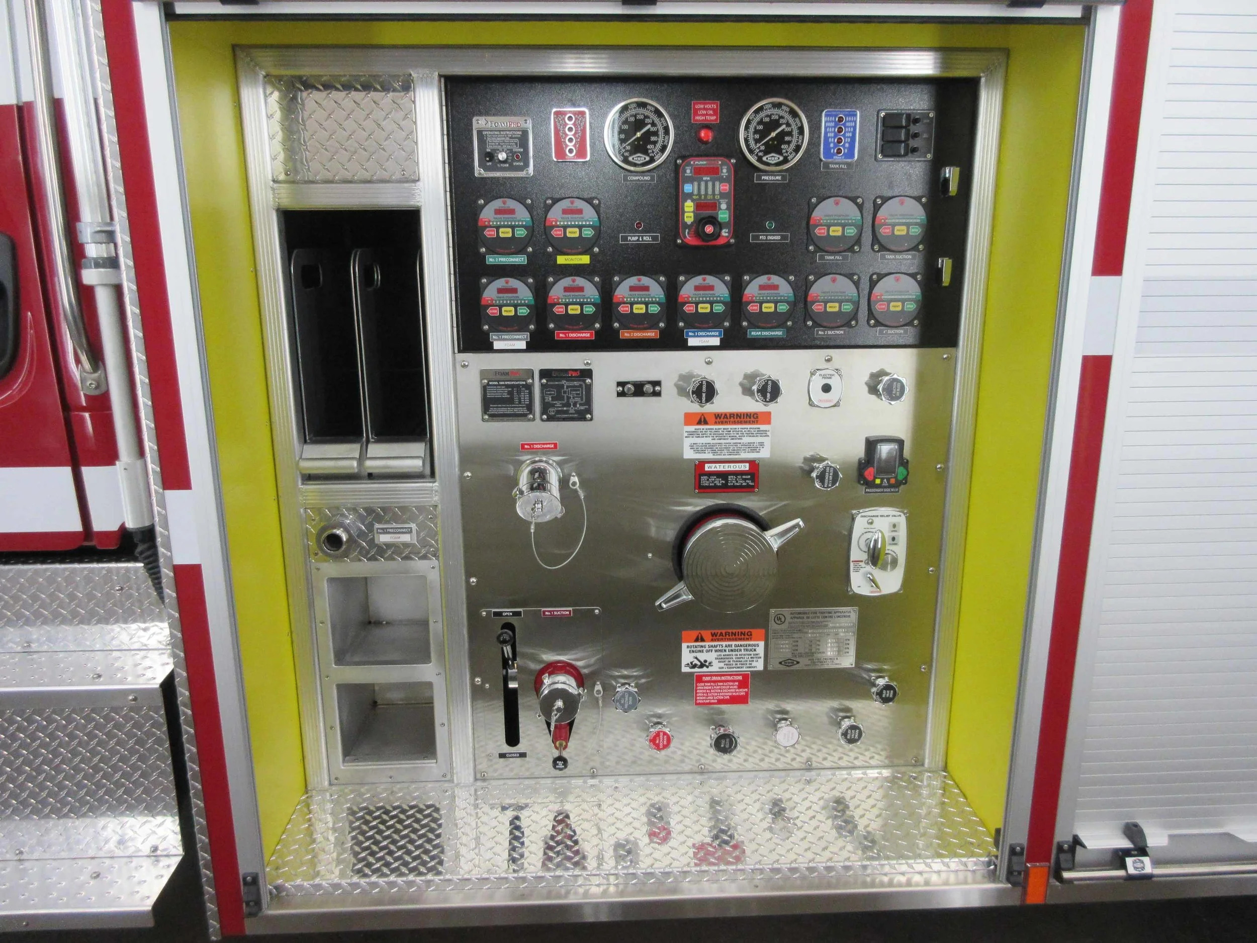 Anglemont Pumper — HUB Fire Engines