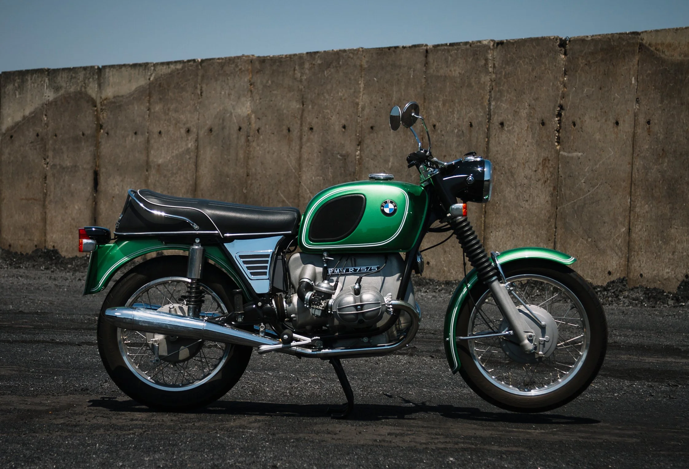      
  


 
   
  
    
    



  
 
    

 
   1973 BMW R75/5     FOR SALE - POA   
 




















  
  



    
  


 
   
  
    
    



  
 
    

 
    Photographs &amp; Details  
 




















  
  



    
  


 
   
  
    
 