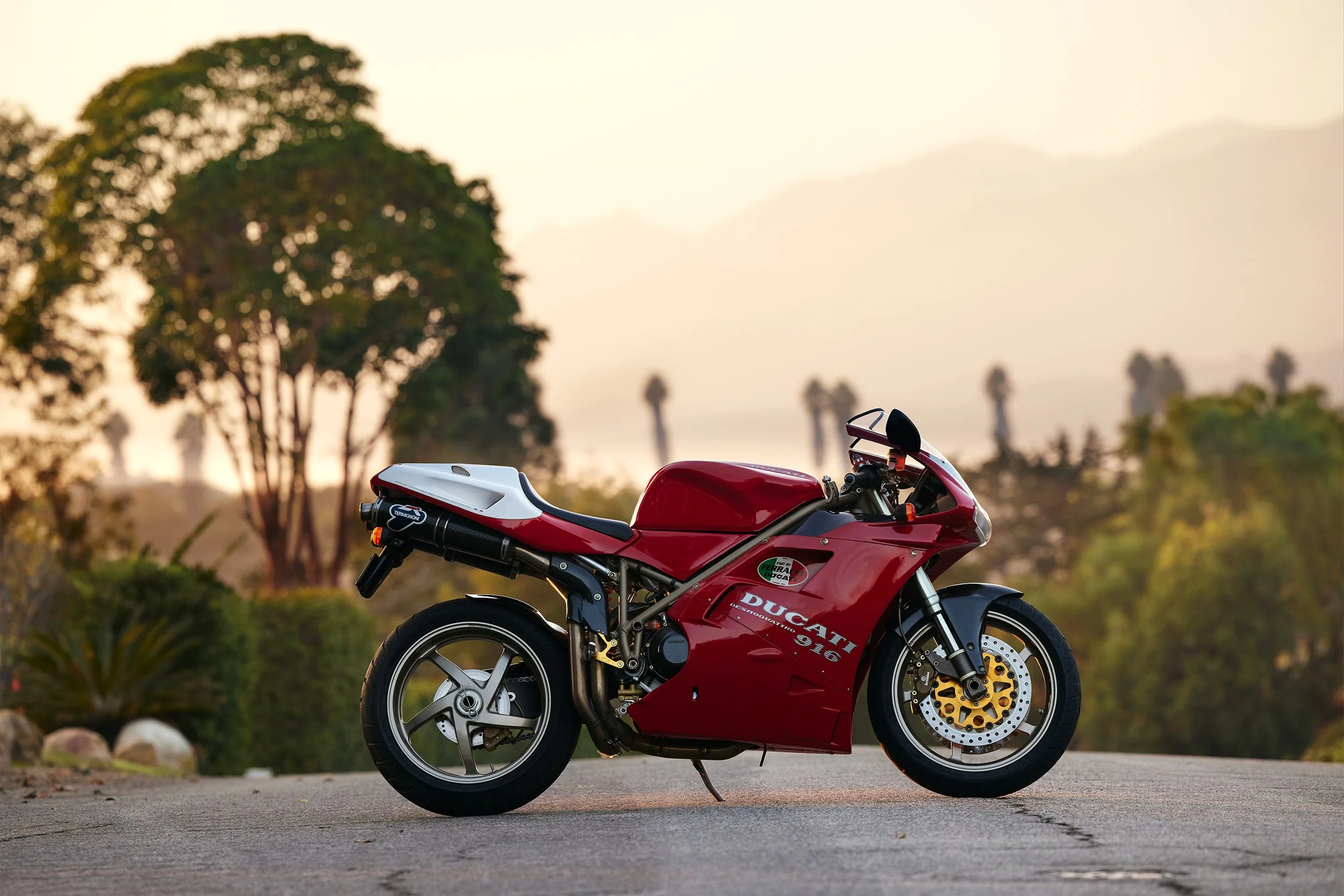 Ducati 916 Wallpaper