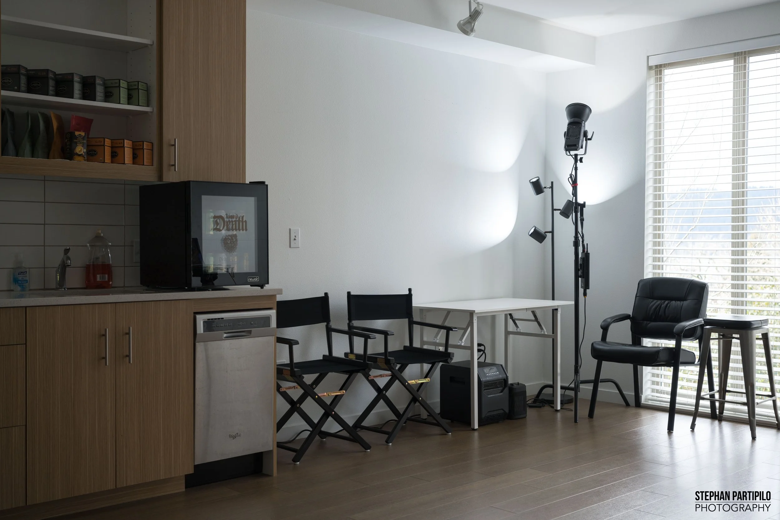 6 Studio Space Guests Corner _DSC2977.jpg