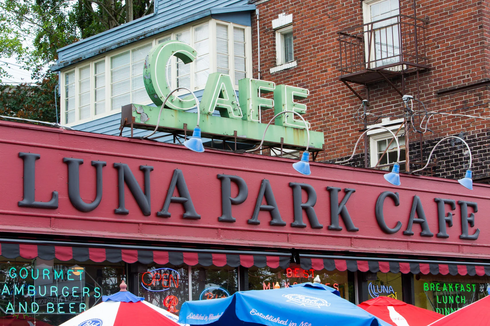Luna Park Cafe.jpg