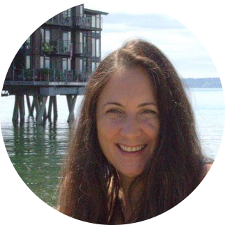 Michan Rhodes picture - circle.png