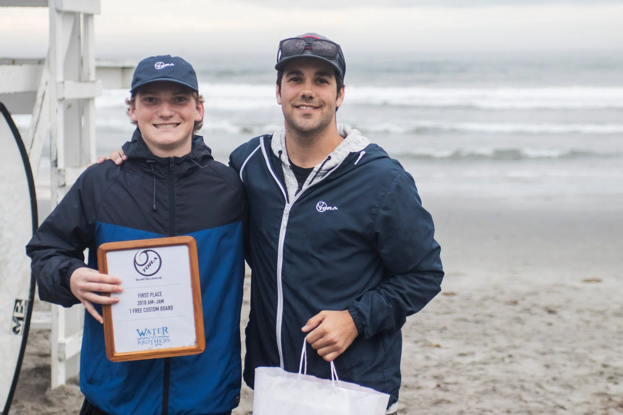 TORA SURFBOARDS AM-JAM WINNER, SEANY DUGAN photo: Jessica Pohl 