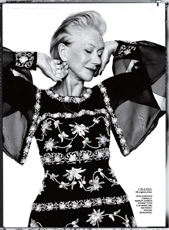 15.11_Helen Mirren Diane Lane Elle Fanning-5.jpg