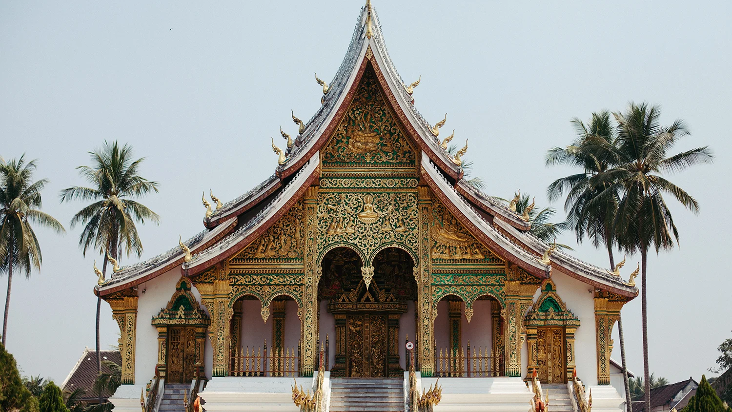HANDZAROUND LAOS LUANG PRABANG.jpg