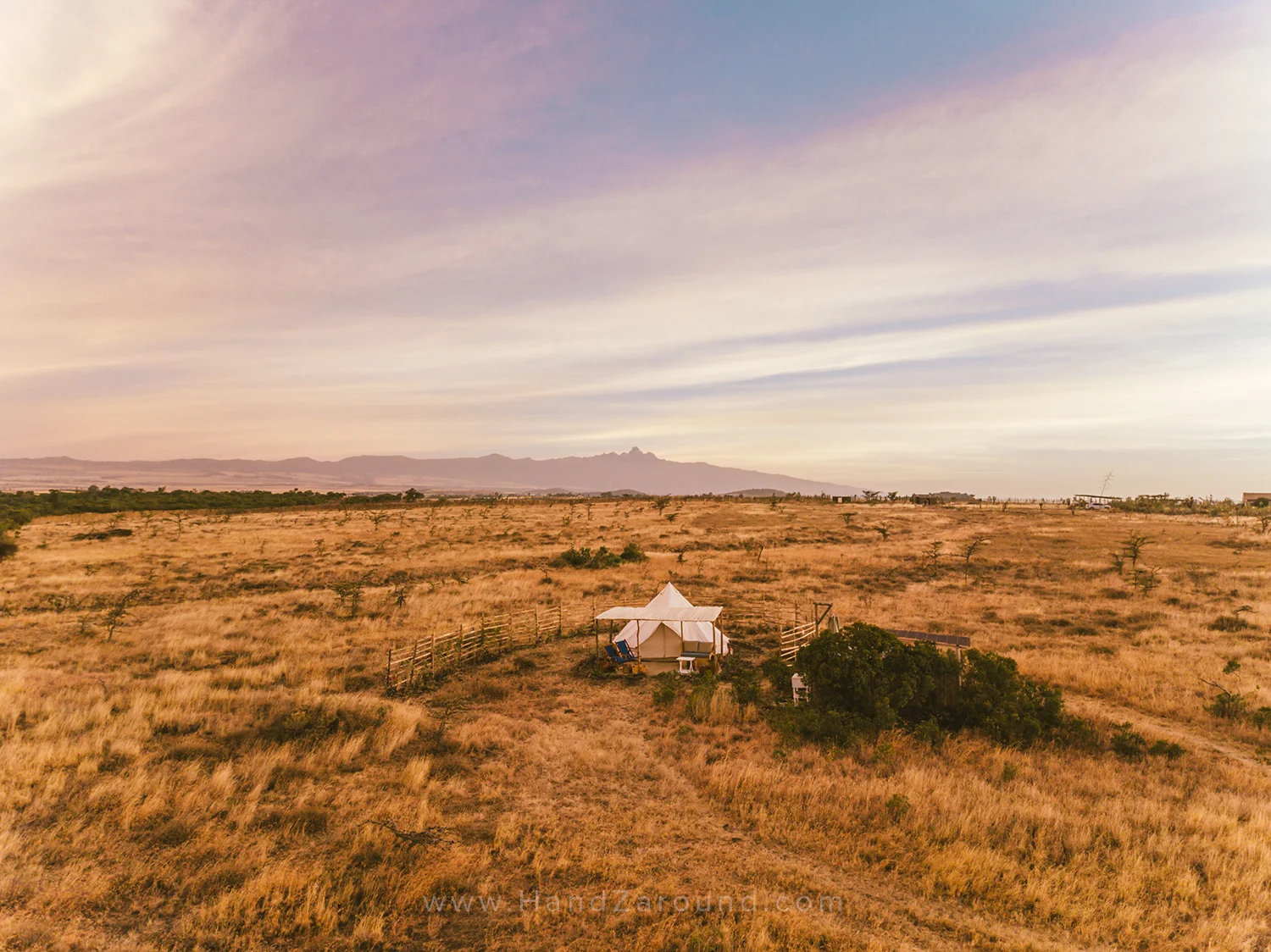 039_Sieku_Glamping_Laikipia_Kenya_HandZaround.jpg