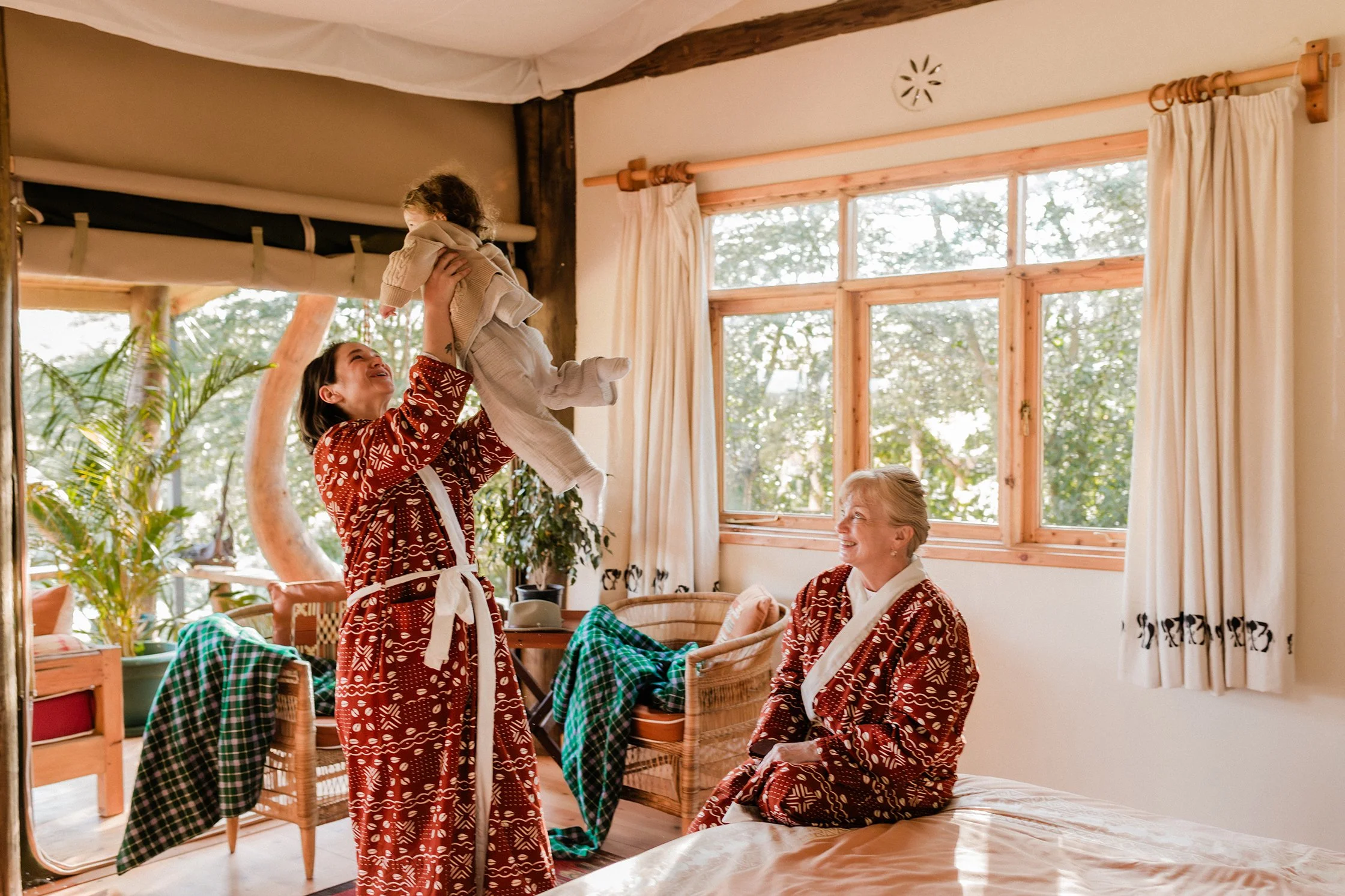 handzaround_ol-pejeta-safari-cottages_family-safari-kenya_lifestyle.jpg