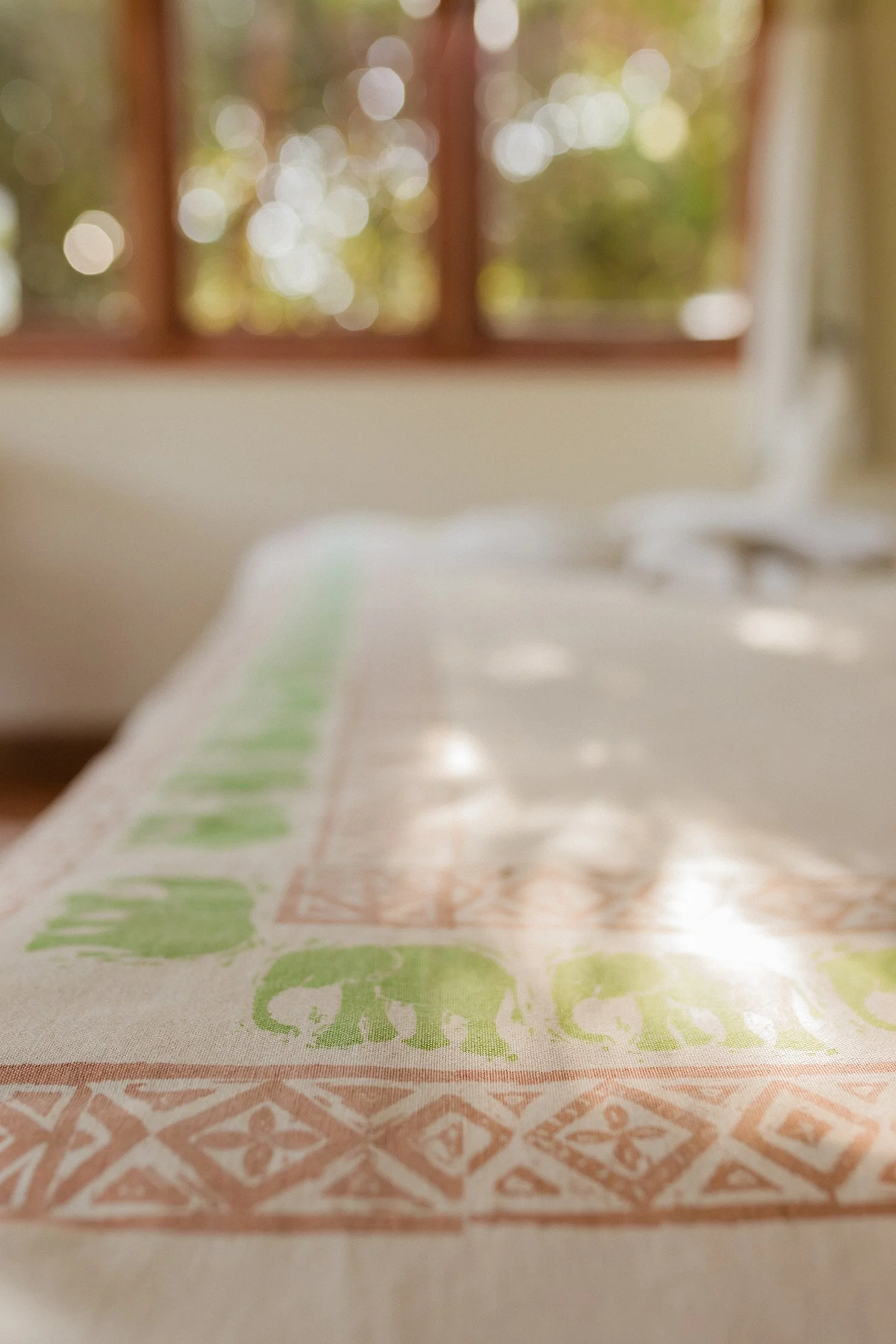 handzaround_ol-pejeta-safari-cottages_family-safari-kenya_textures.jpg