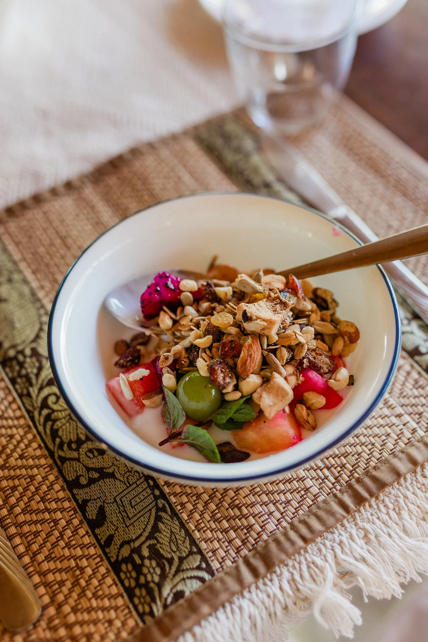 handzaround_ol-pejeta-safari-cottages_family-safari-kenya_breakfast.jpg