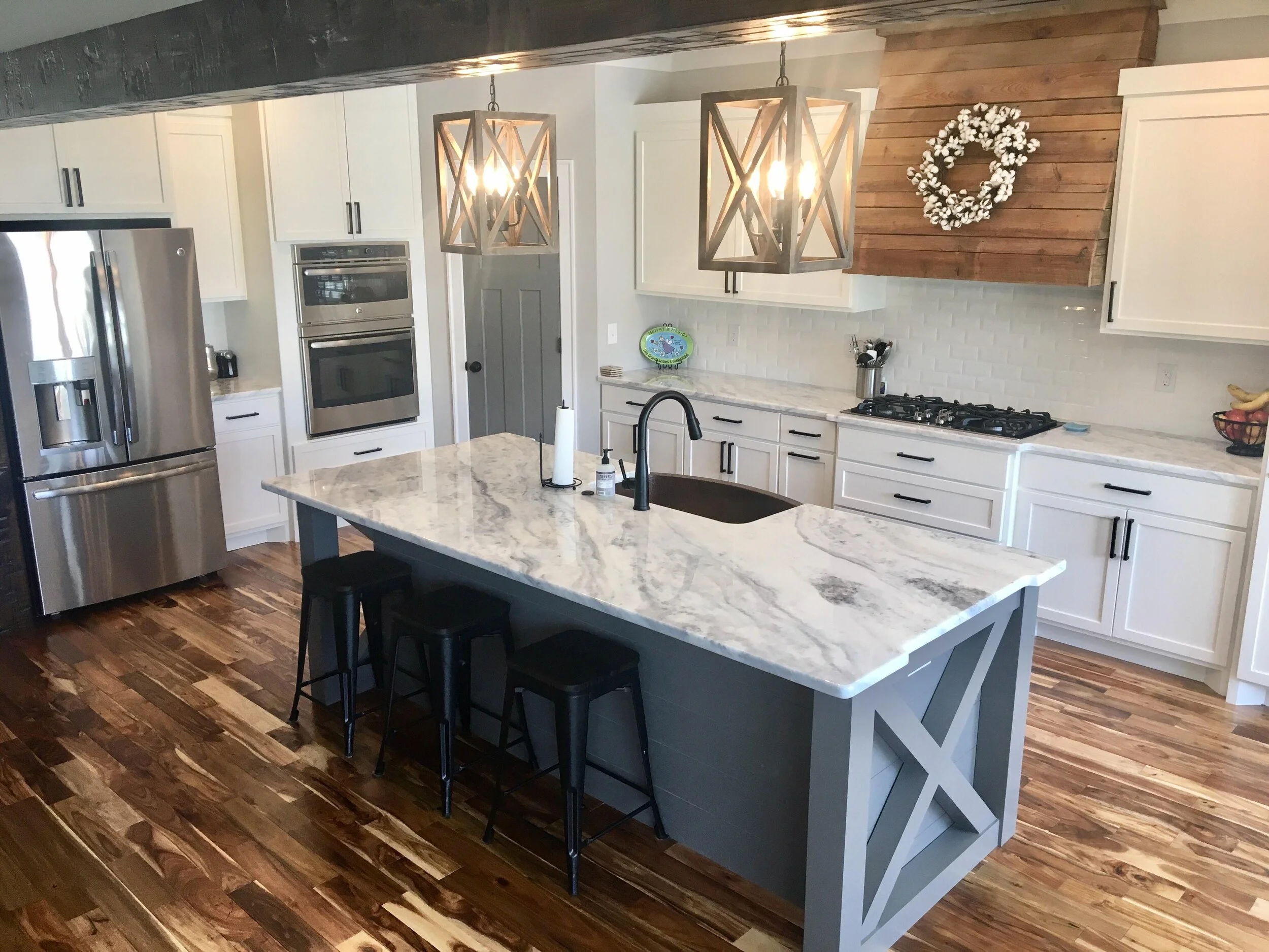 Modern Farmhouse Kitchen Remodel by HomeCraft Cabinetry — Project 2 project photo