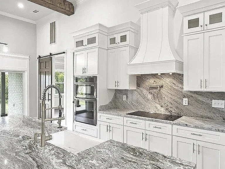 ezgif.com-webp-to-jpg copy 2.jpg