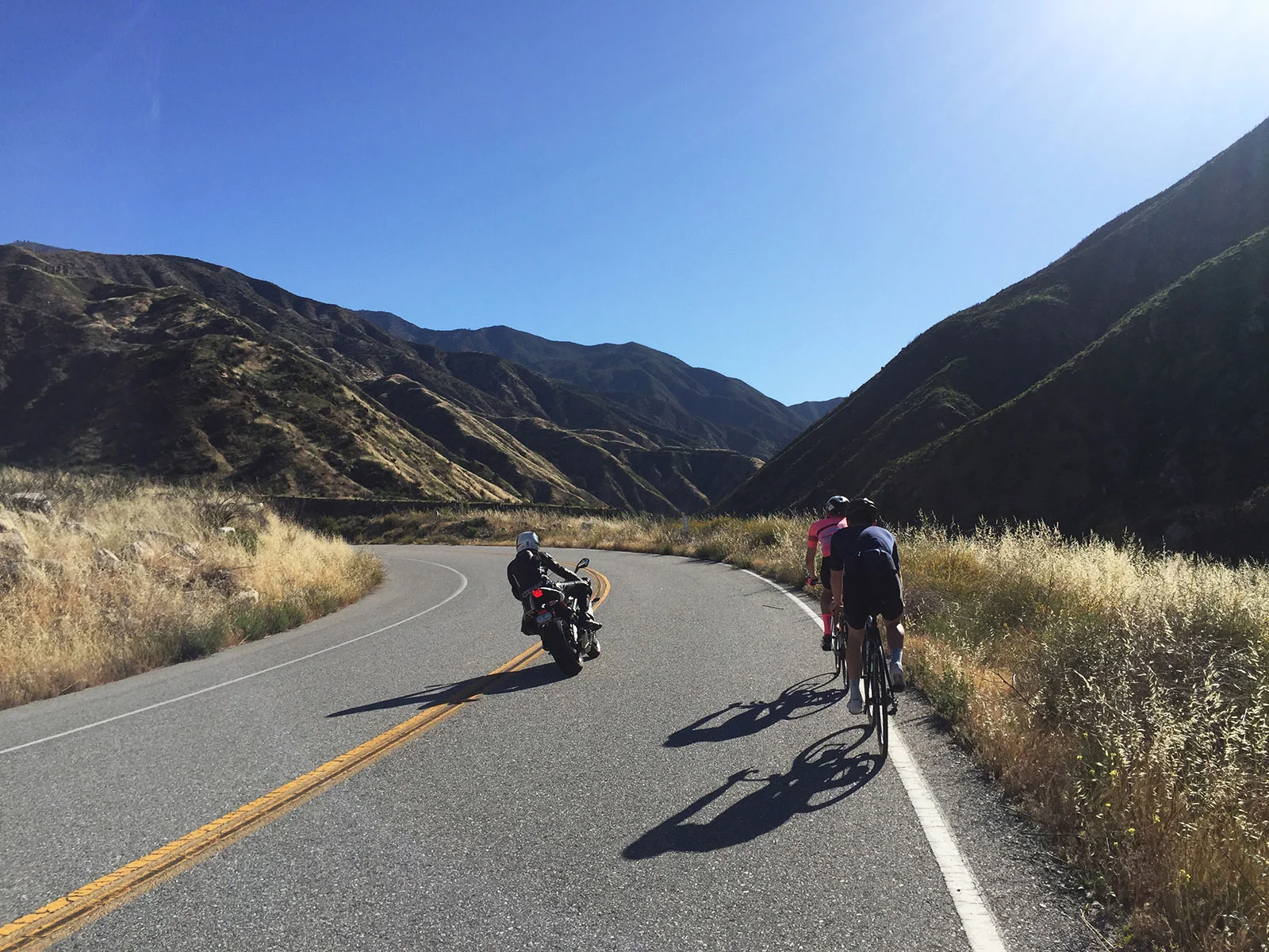 Racing with motorcycles, The 39