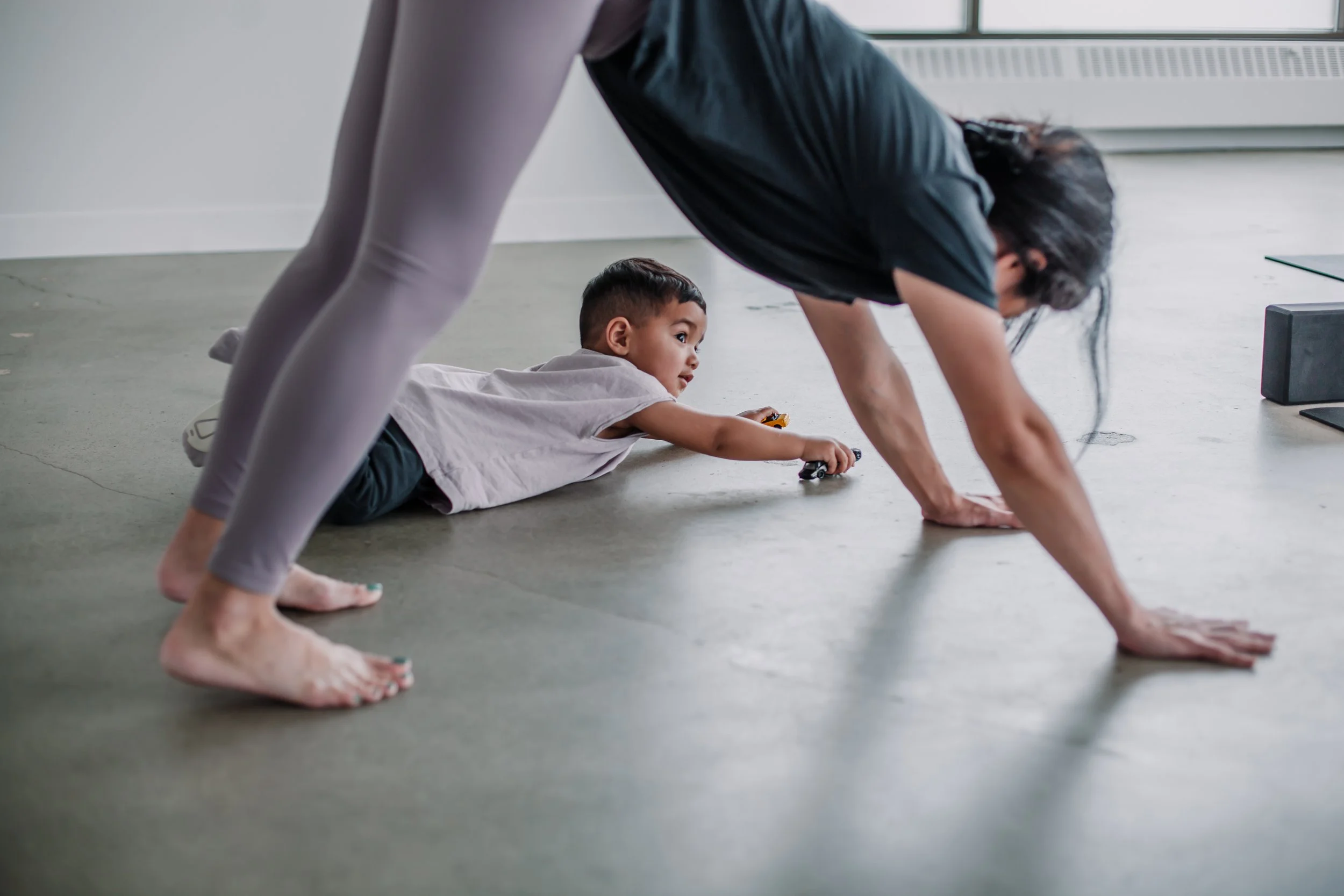 Family Yoga (ages 4-8yrs)