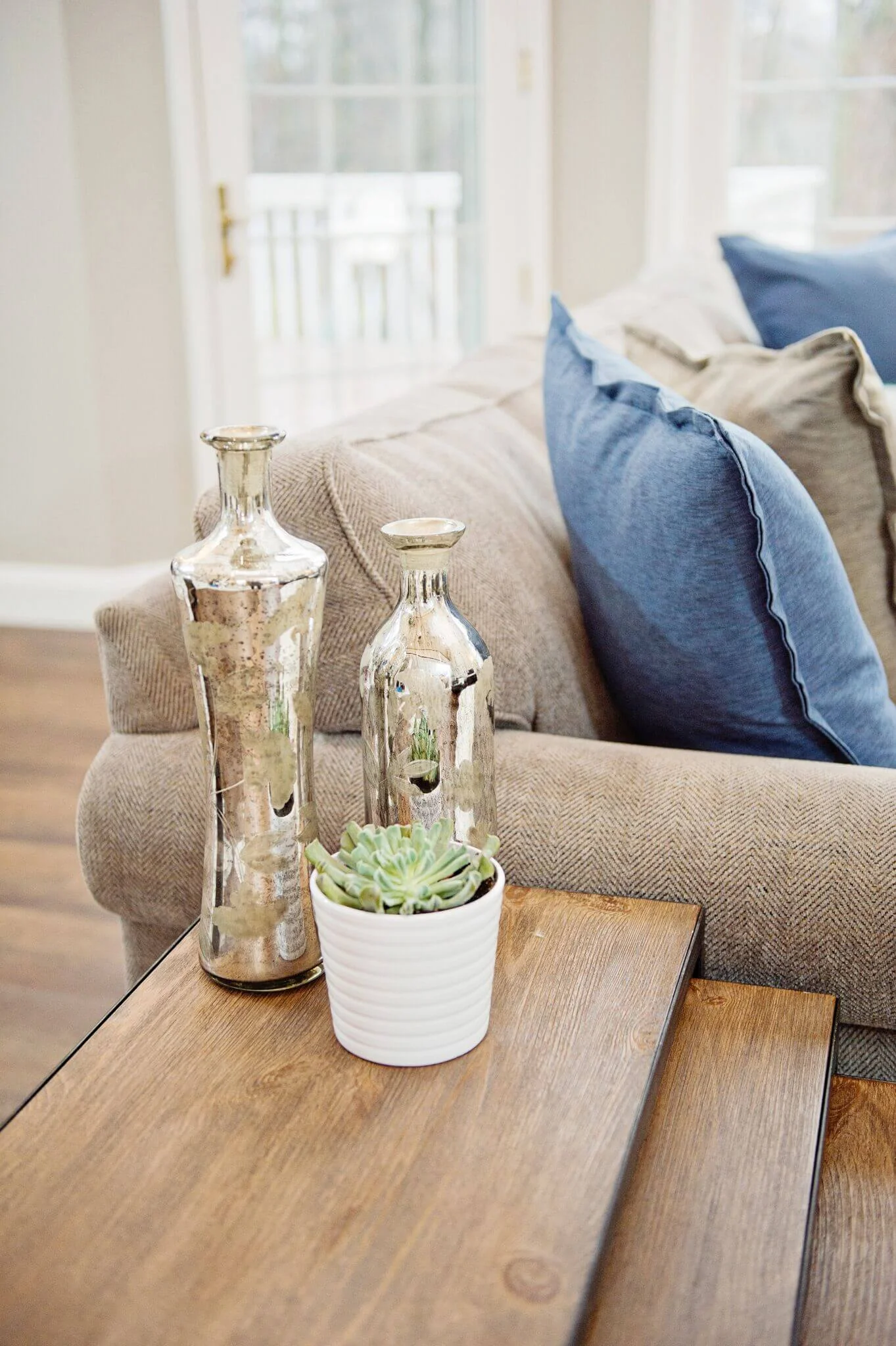 interior-design-living-family-sitting-dining-room-chic-fresh-philadelphia-pa-5.jpeg