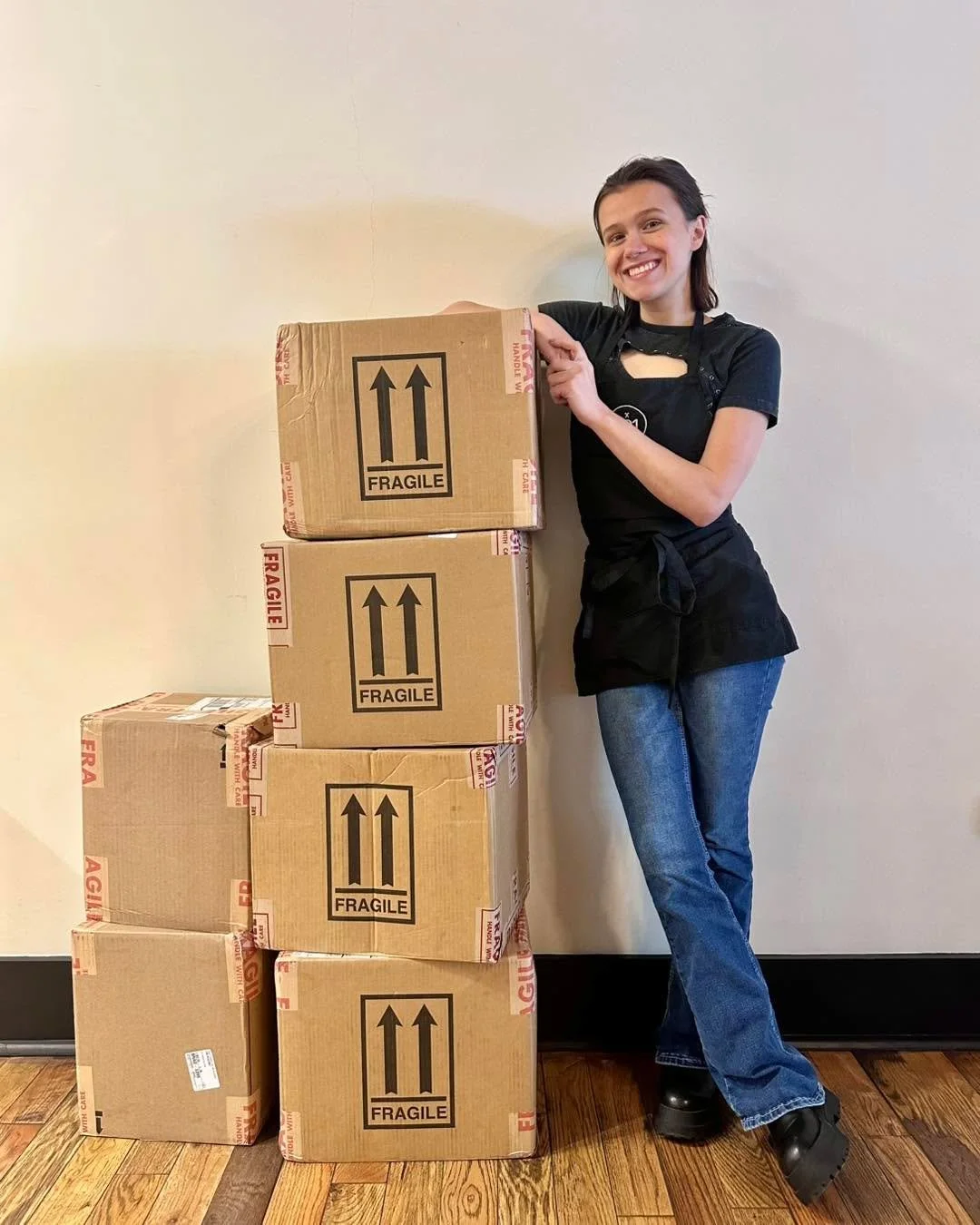 We got a biiiiig product shipment in today!! What could be it be?? 🤔👀

#atlhair #colgahairsalon #colga #olaplex #randco #colgahair #uptowncolga #alwaysuptown #randcohair #ftbenninghair #everythinguptown #uptown #501salonexperience