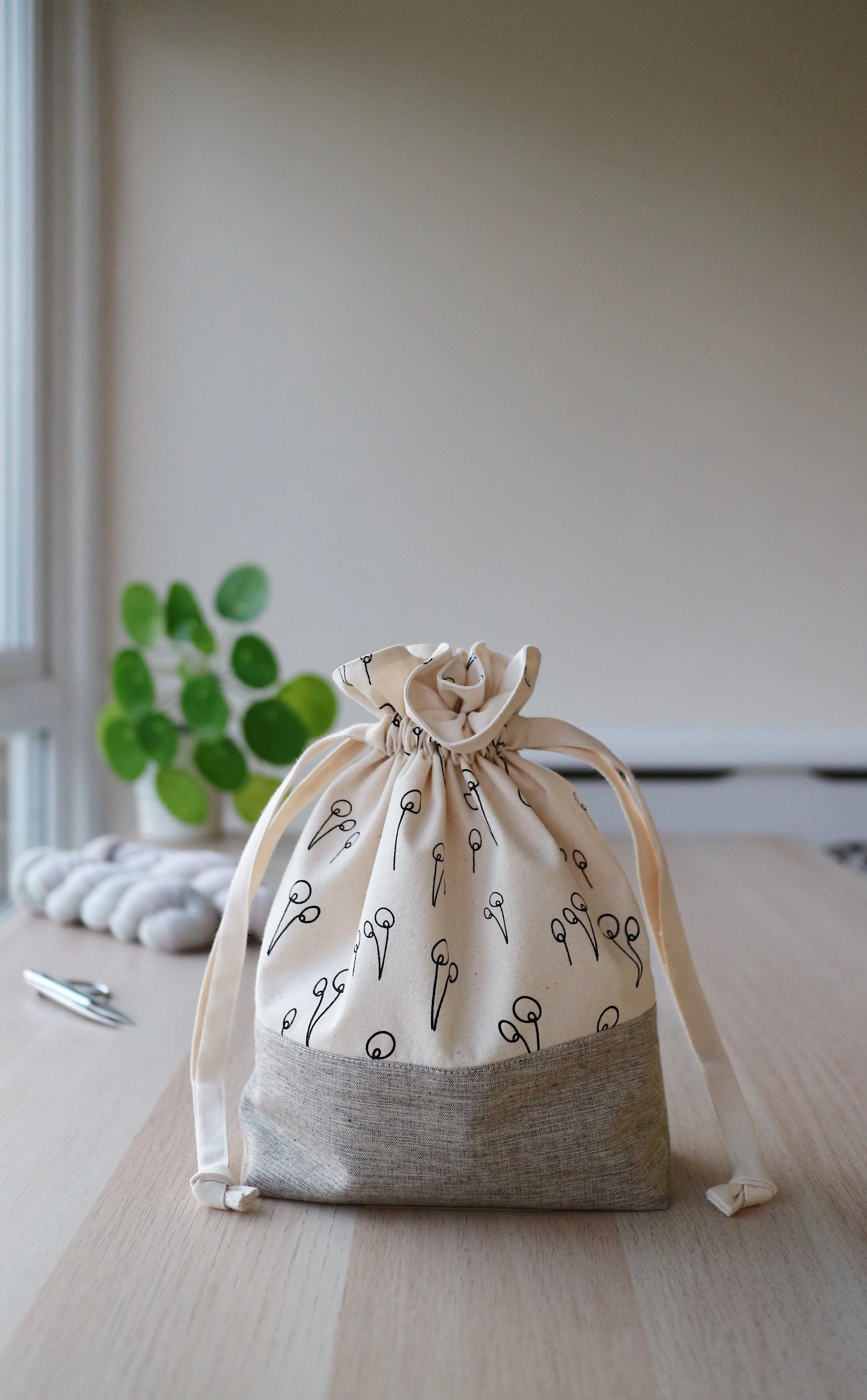 Alex Collins Project Bag Grey.JPG