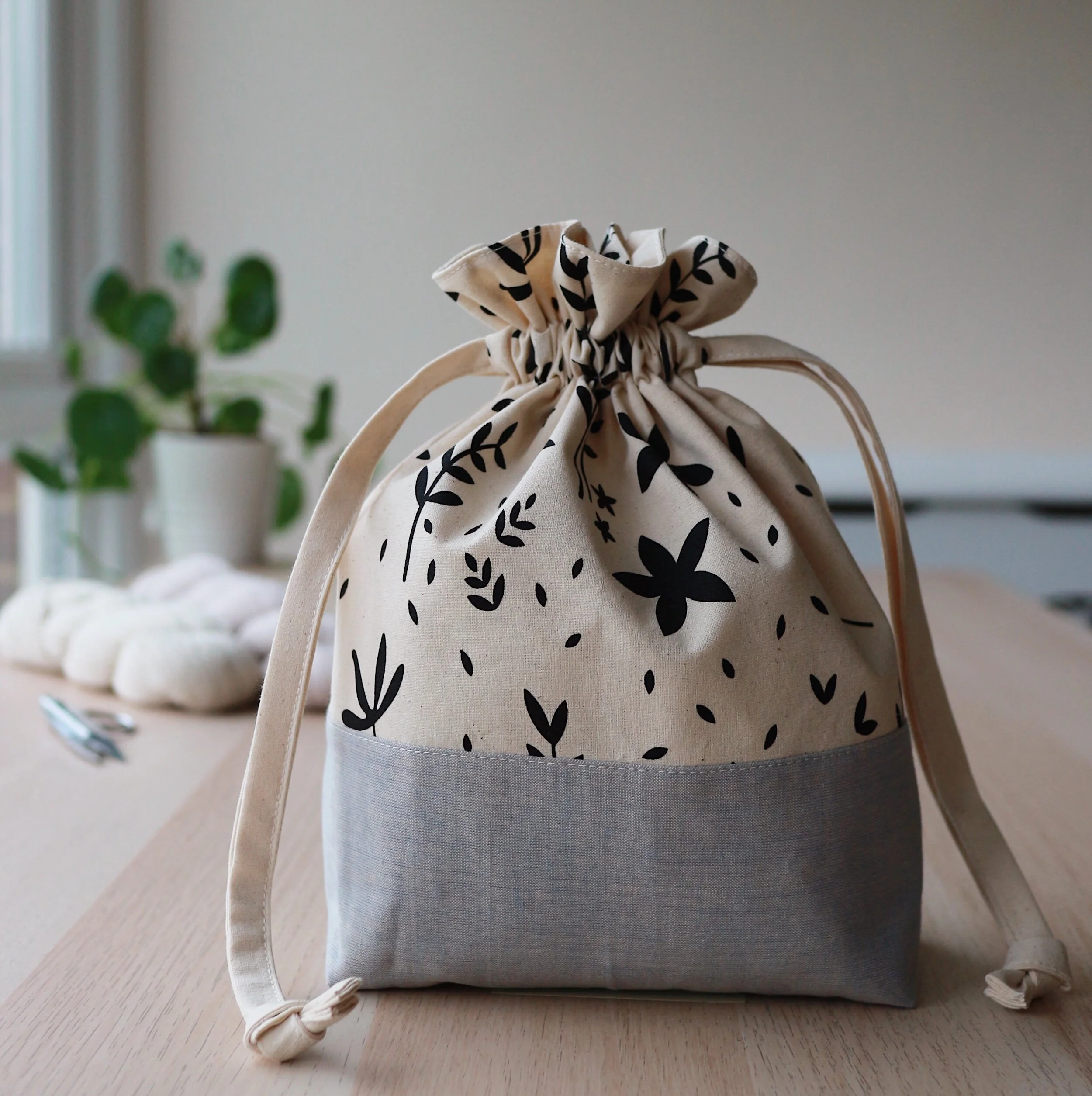 Classic Drawstring Bag | Waterperry Collection