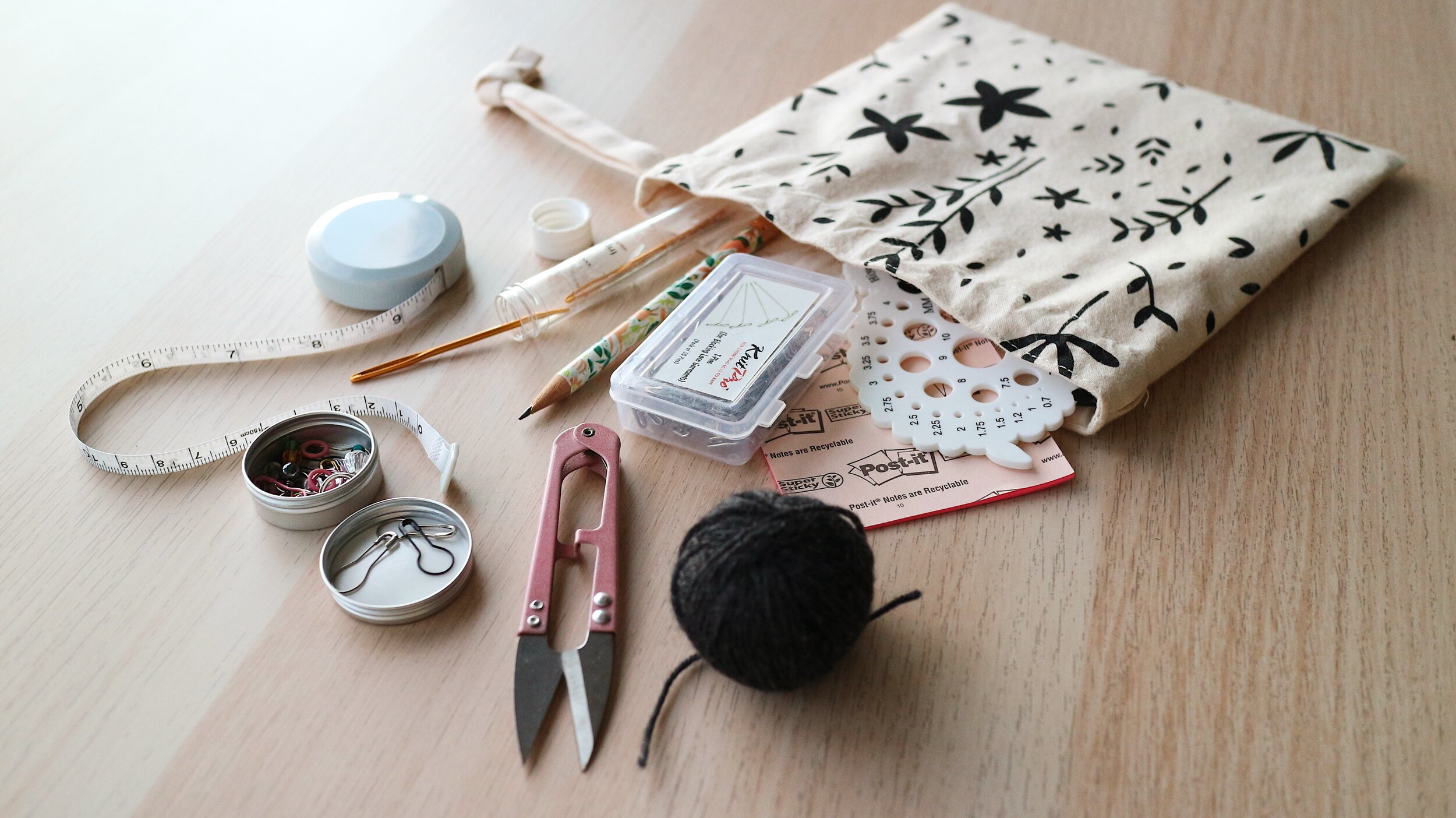 How to Pack the Perfect Knitting Notions Bag