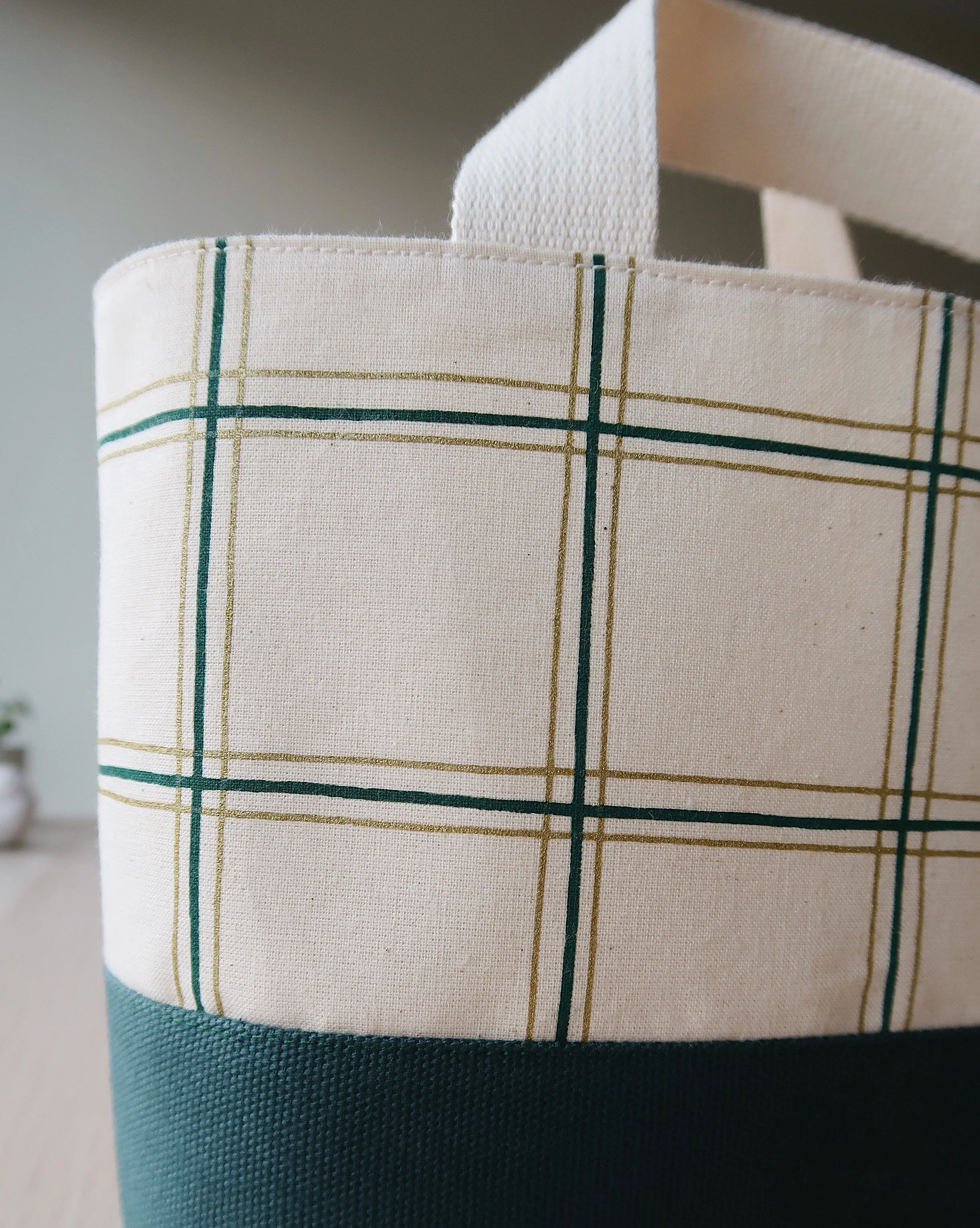 Winter Plaid Close Up.JPG