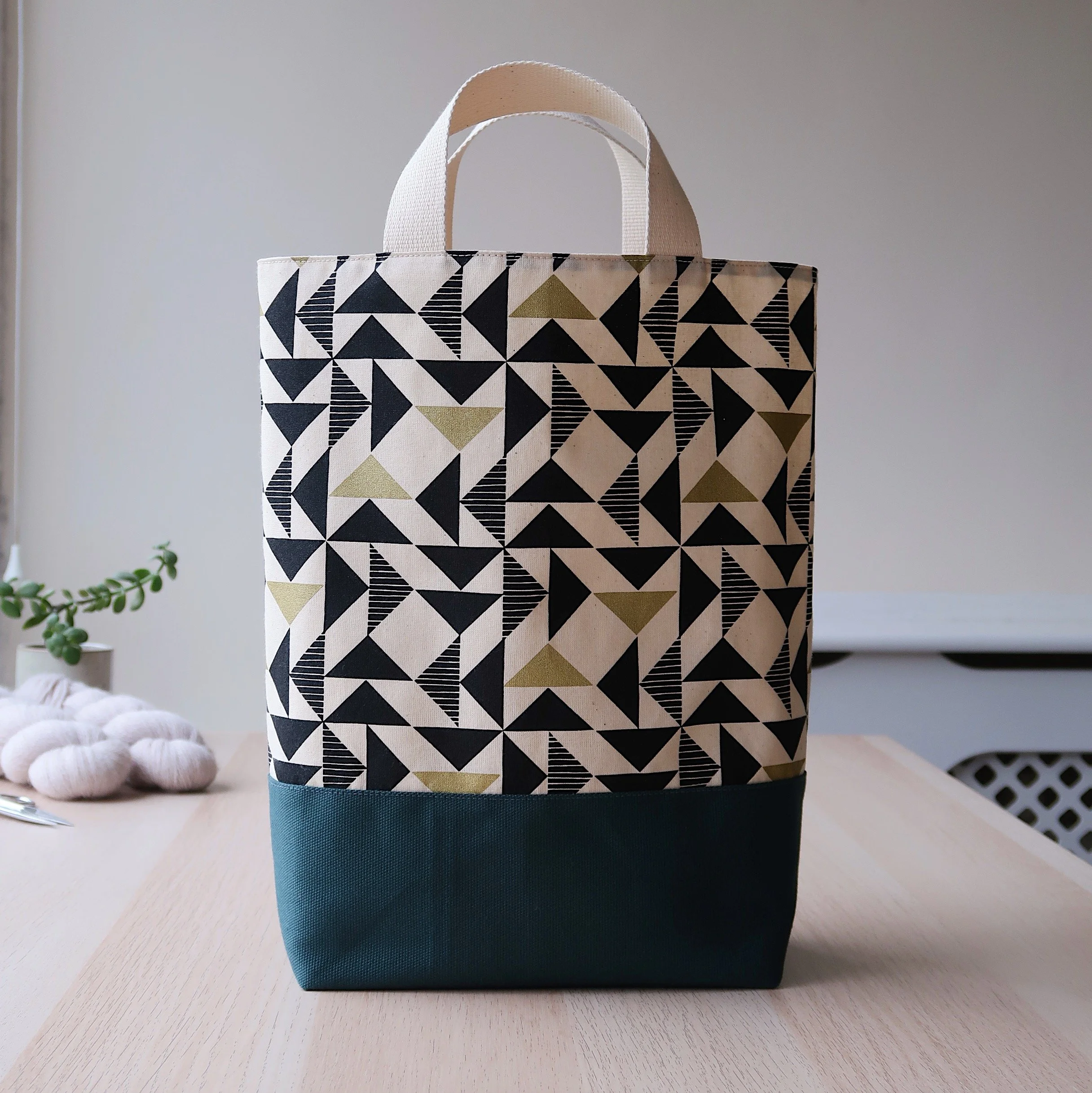 Large Tote | Flying Geese Collection